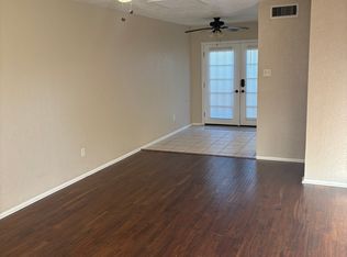 8710 Glen Meadow Ln, Beaumont, TX 77706