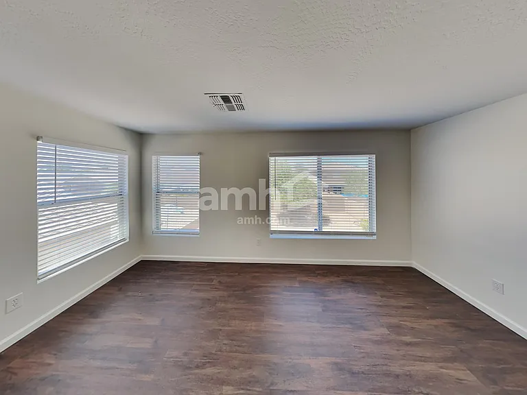 31352 N Shale Dr — Photo 9