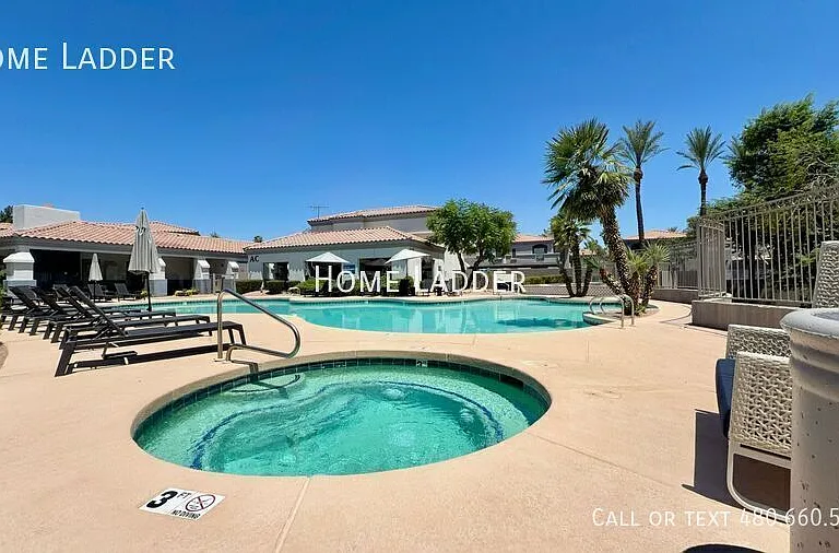 600 W Grove Pkwy #2207 — Photo 1