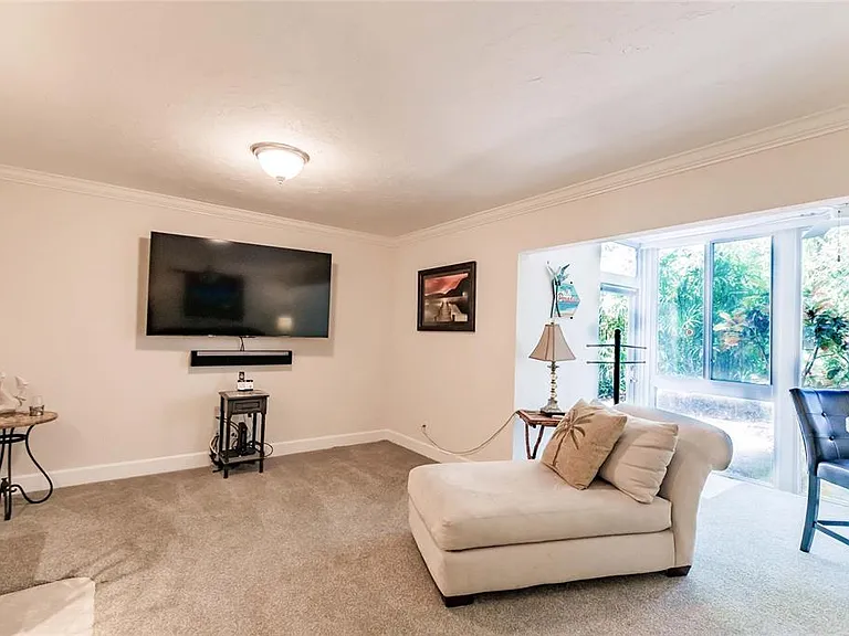 1205 E Peppertree Dr #232 — Photo 6