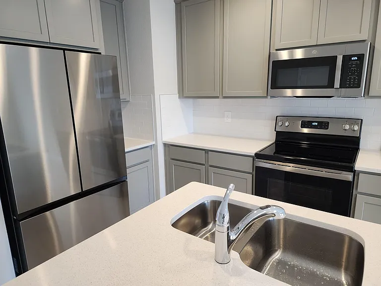 379 Cape Honeysuckle Pl — Photo 6