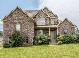 4002 Pilgrim Trl, Greenbrier, TN 37073