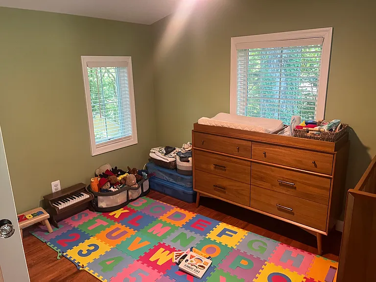 8010 Maple Ave — Photo 7