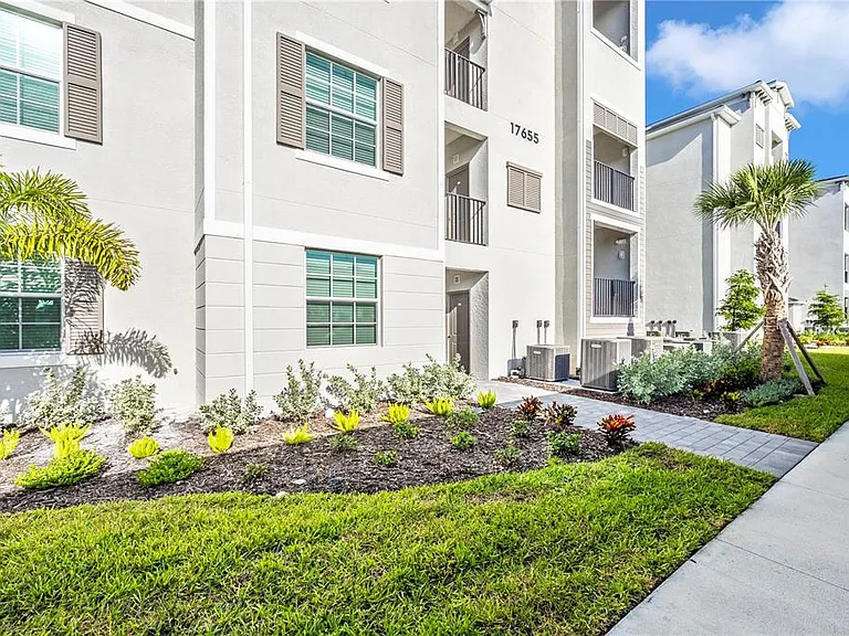 17655 Opal Sand Dr #402 — Photo 2
