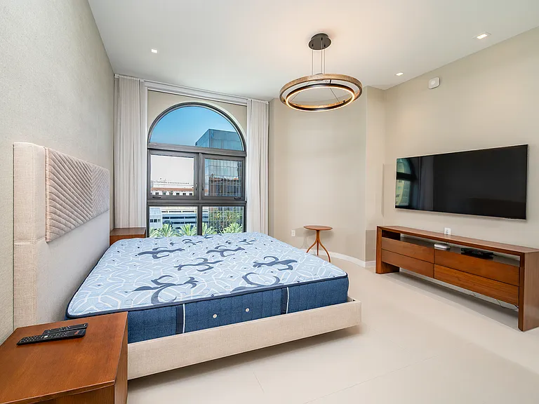 275 Giralda Ave #8C — Photo 10