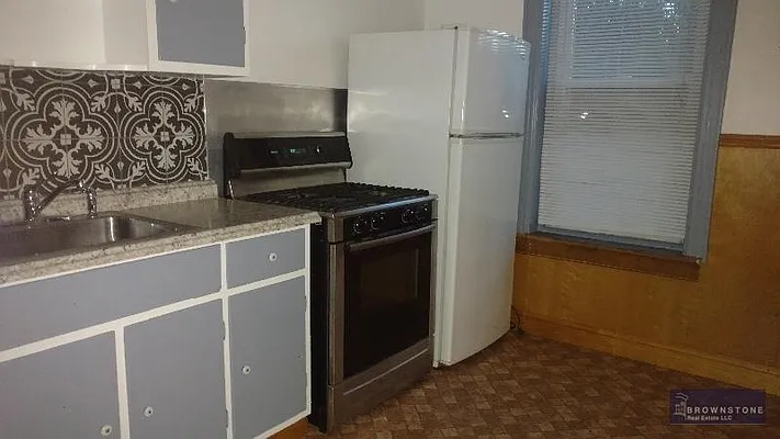 Rented by Brownstone Real Estate | media 2