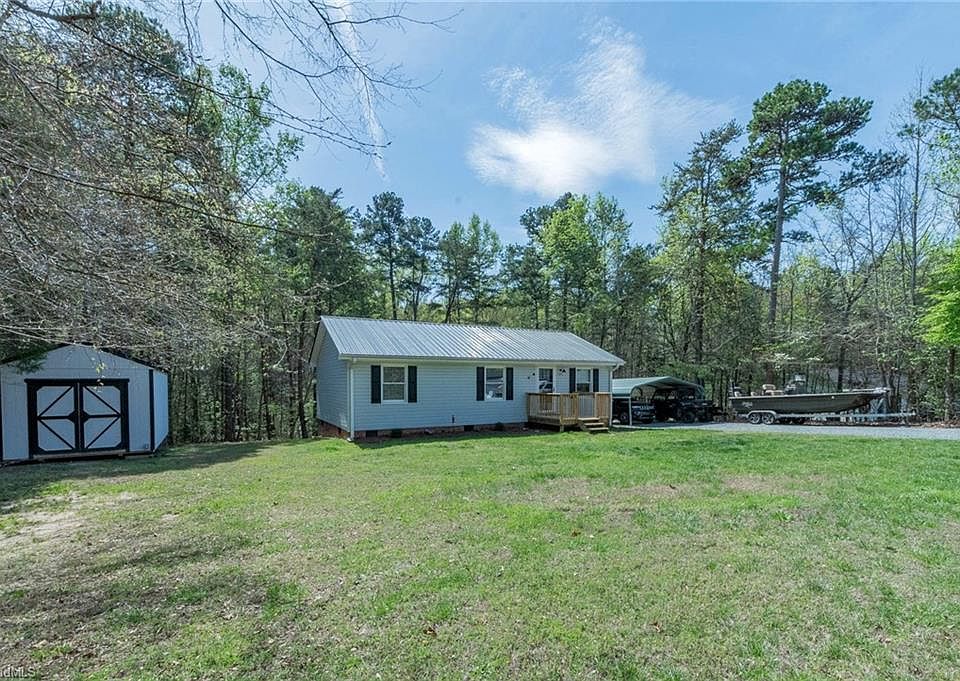 1st image of 1241 Riverwood Rd