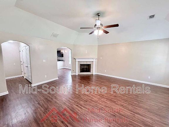4th image of 5626 Tulip Tree Dr