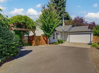 1214 SE 92nd Ave, Portland, OR 97216