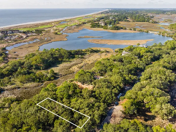 493 Pete Dye Pl, Kiawah Island, SC 29455