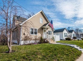 129 Summit Ave, Fords, NJ 08863