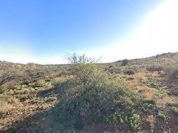 19729 E SAGE BRUSH Drive #2190, Mayer, AZ 86333