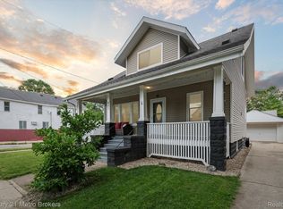 401 S Farragut St, Bay City, MI 48708