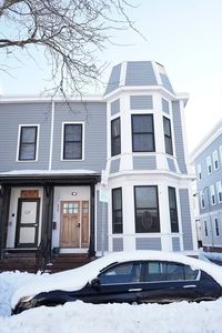 655 E 5th St, South Boston, MA, 02127
