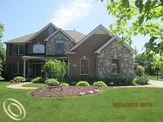 1480 Bicentennial Pkwy photo 1