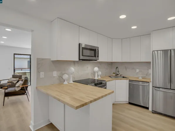 5030 Valley Crest Dr APT 85, Concord, CA 94521
