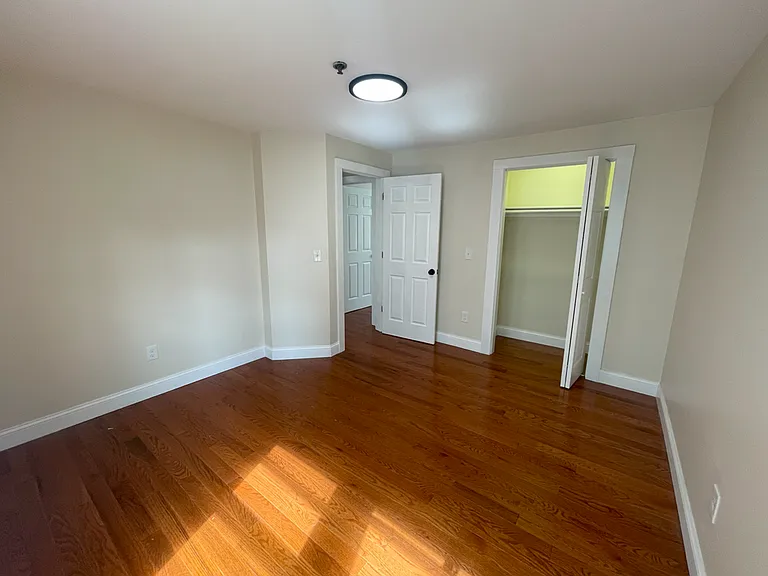 211 Onset Ave — Photo 9