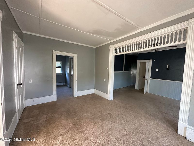 2nd image of 9 Charles Street