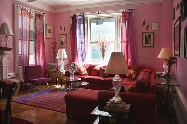 Sold by R New York | media 20