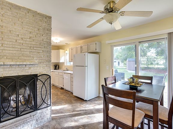 3rd image of 7801 Iris Dr N Minneapolis Mn