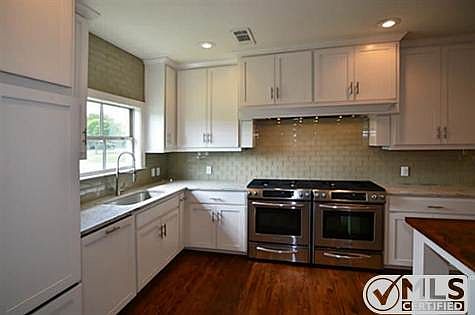 2nd image of 6710 Dalhart Ln
