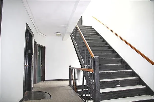 Rented by Weichert Manhattan Midtown | media 20