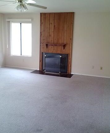 5th image of 450 W Vermont Ave #2002