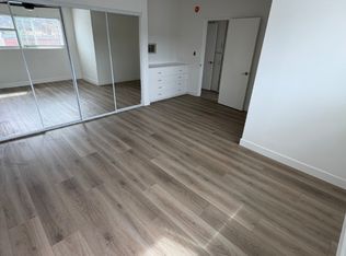 469 W Windsor Rd, Glendale, CA 91204