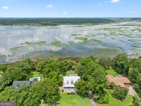 303 River Ridge Rd, Brunswick, GA 31523