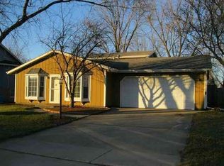 1308 Clover Ln, Normal, IL 61761