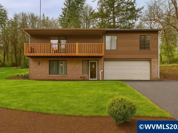 1962 Bunker Hill Rd S, Salem, OR 97306