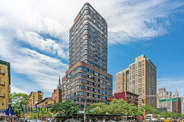 Rented by Anchor Associates | media 6