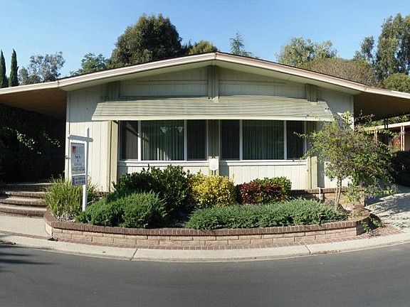 2nd image of 4271 N 1st St Spc 38