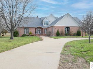 2010 S 8th St, Clinton, MO 64735