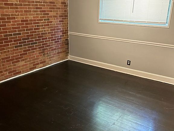2nd image of 1047 W Academy St #4