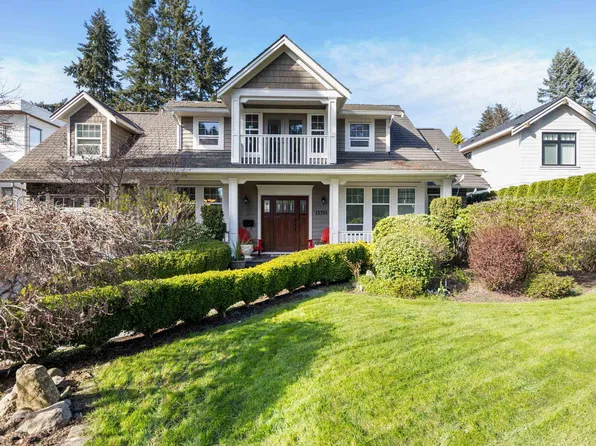 13785 Marine Dr, White Rock, BC V4B 1A3