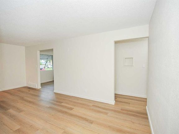 5th image of 4201 N 50th Ave