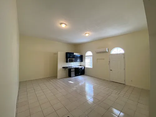 2315 Myrtle Ave #D Photo 1