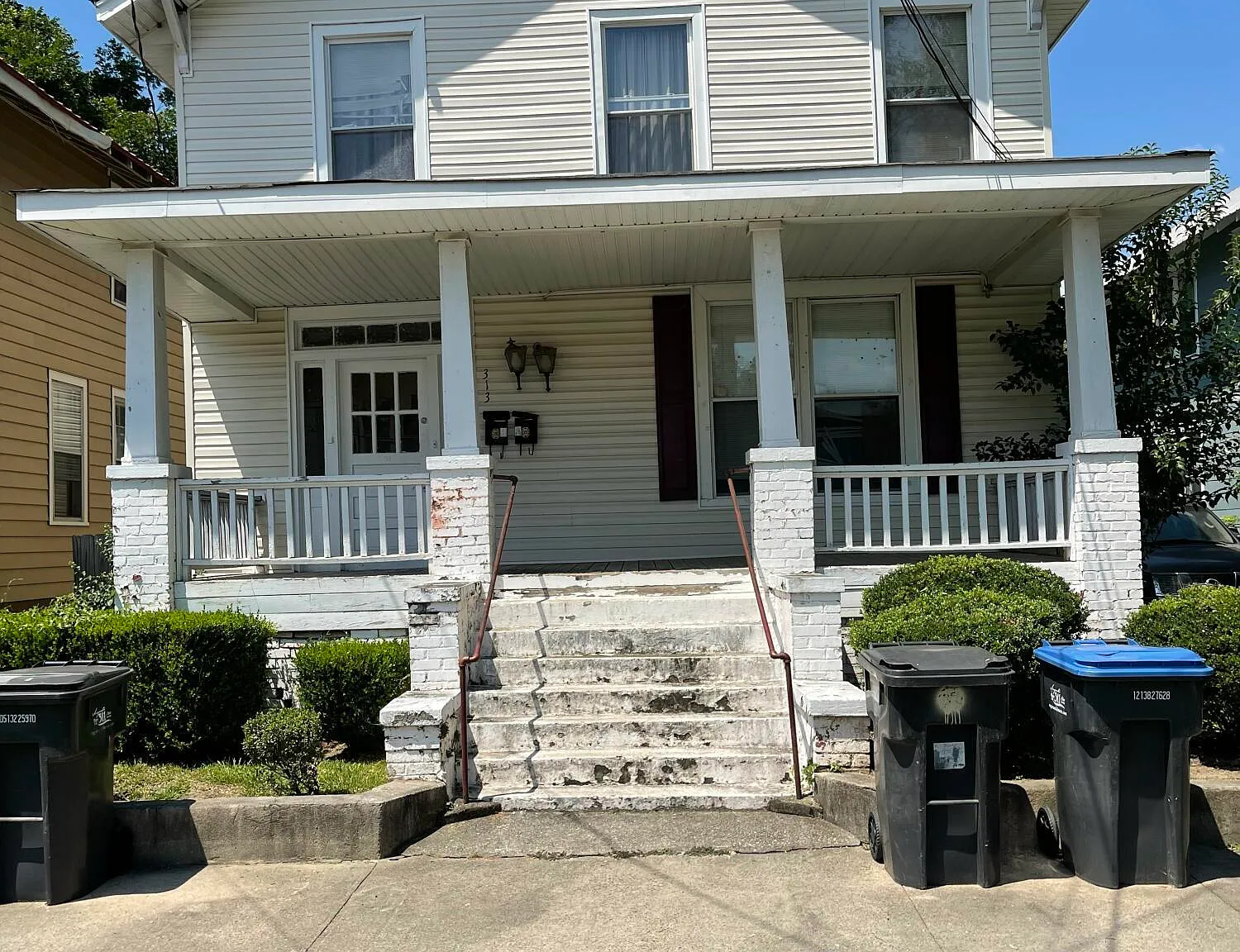 4 bed, 2.0 bath, $1,200 — Photo 1