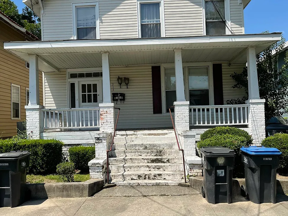313 Ellis St