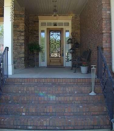 3rd image of 117 Watkins Glen Dr