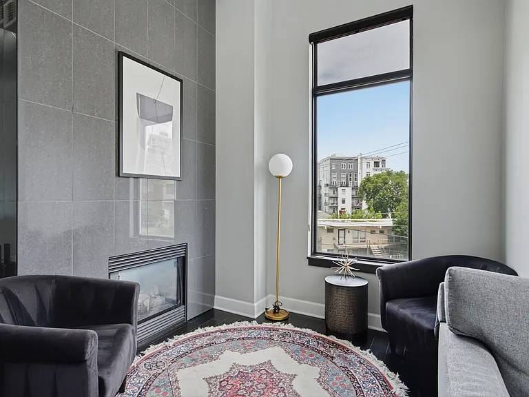 205 31st Ave N #310 — Photo 7