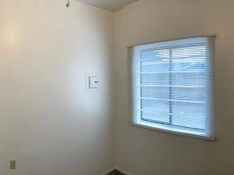 113 Princeton Dr SE #C — Photo 5