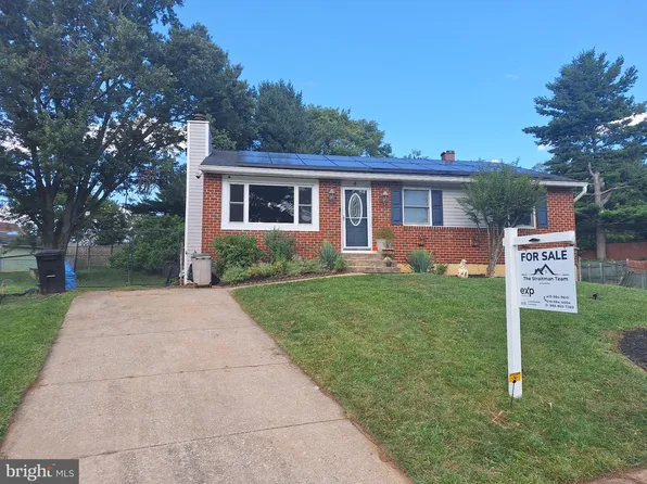 4 Fairbridge Ct, Owings Mills, MD 21117