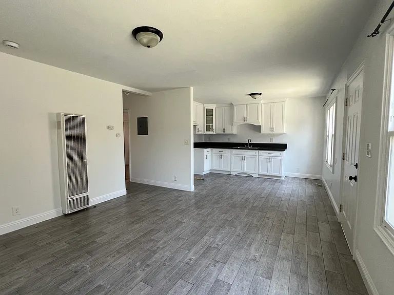 2665 Pasadena Ave #2671-1/4 — Photo 5