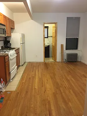 Rented by MTY Group, Inc | media 15