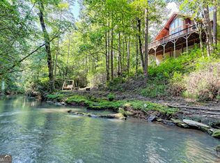 199 Camelia Ln, Tiger, GA 30576