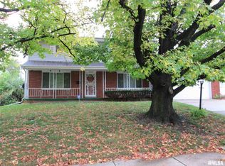 4717 N Montello Dr, Peoria, IL 61614