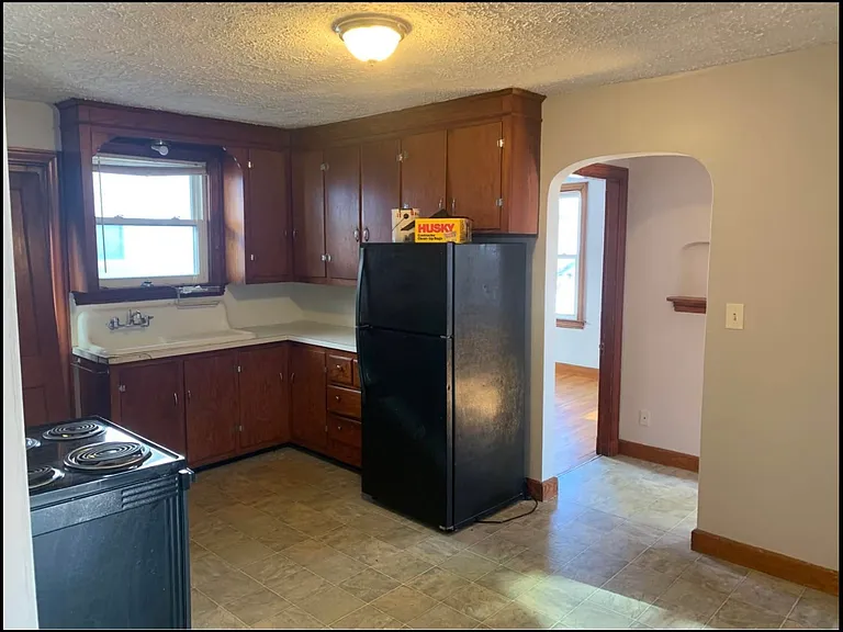 32 Tampa St #4 — Photo 1