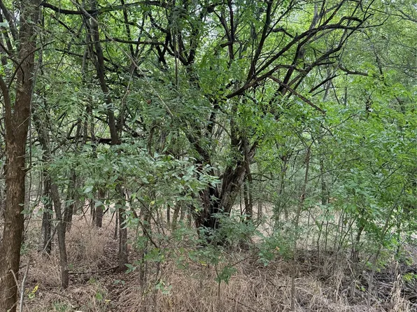 Main St, Dougherty, OK 73032